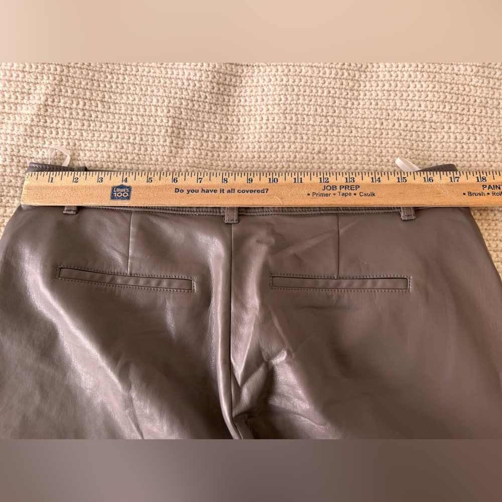 Babaton cropped vegan leather pant - Picture 8 of 12